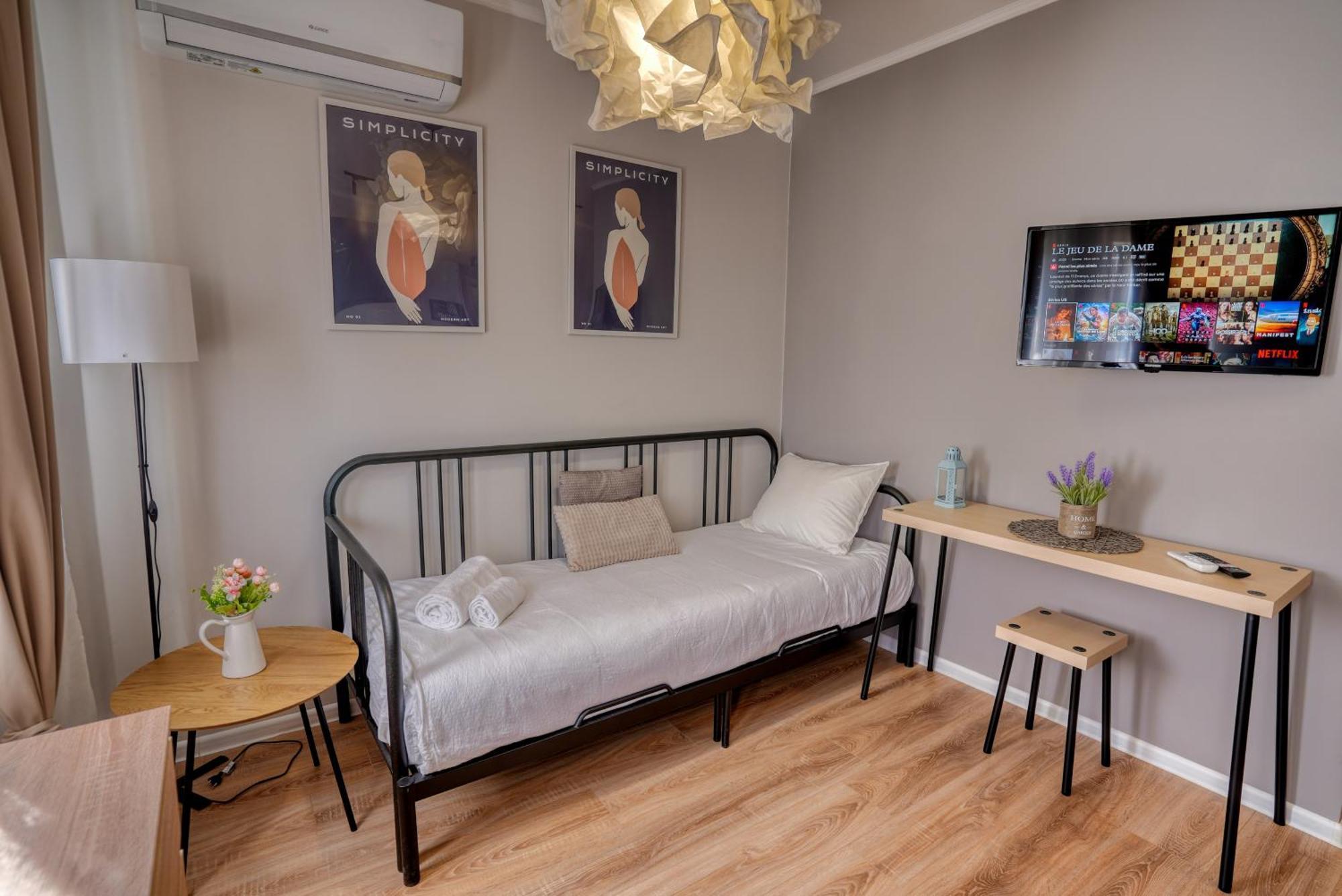 Lily'S Studio 4 By Bulgarentals - Central Sofia Exteriör bild