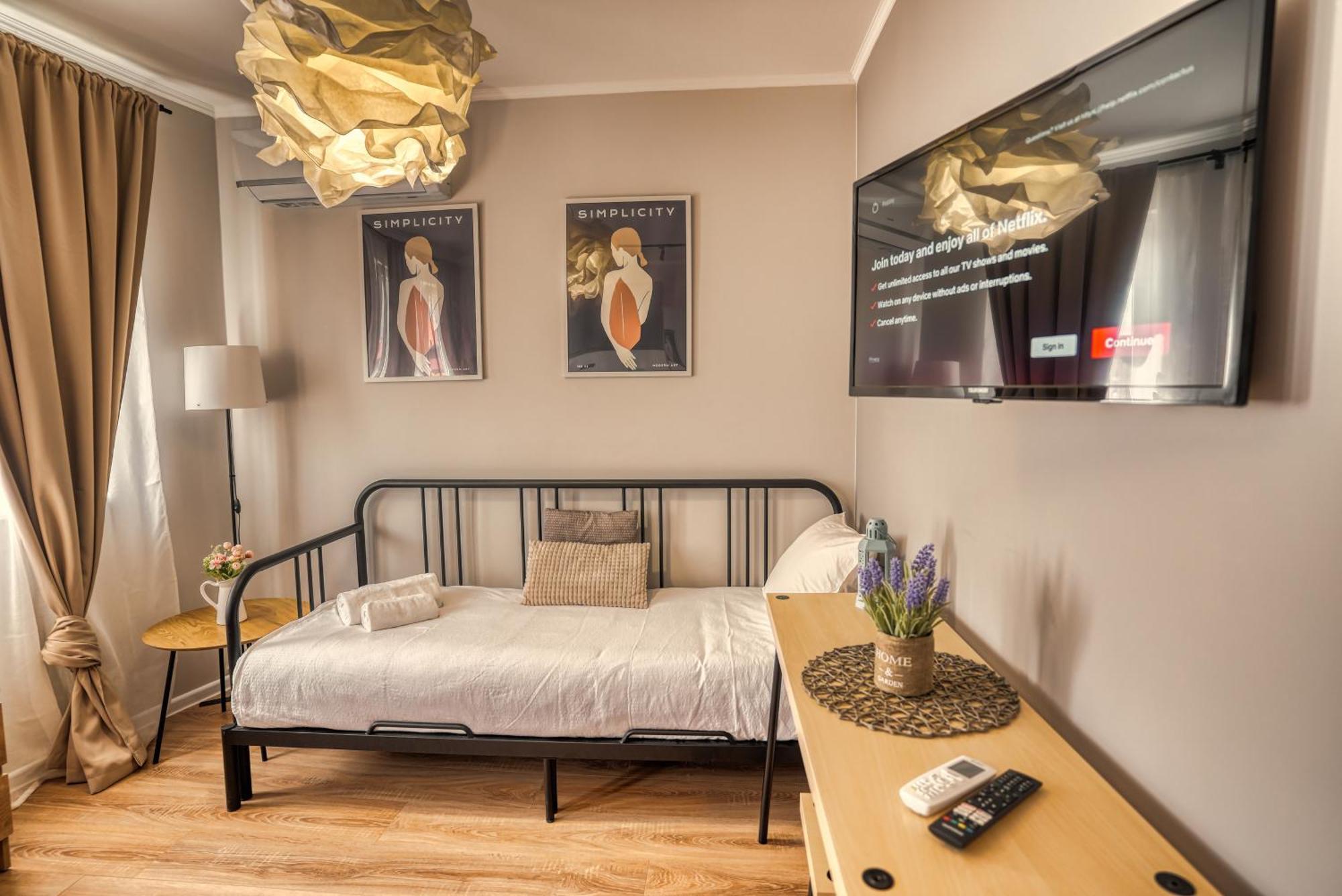 Lily'S Studio 4 By Bulgarentals - Central Sofia Exteriör bild